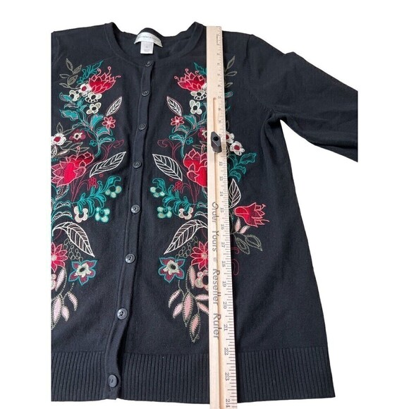 🔥 Christopher & Banks Hand Embroidered Cardigan Sweater Buttons Size M Med - Picture 8 of 9